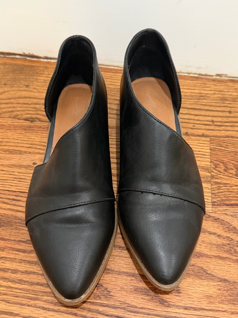 Universal Threads D’Orsay Shoes